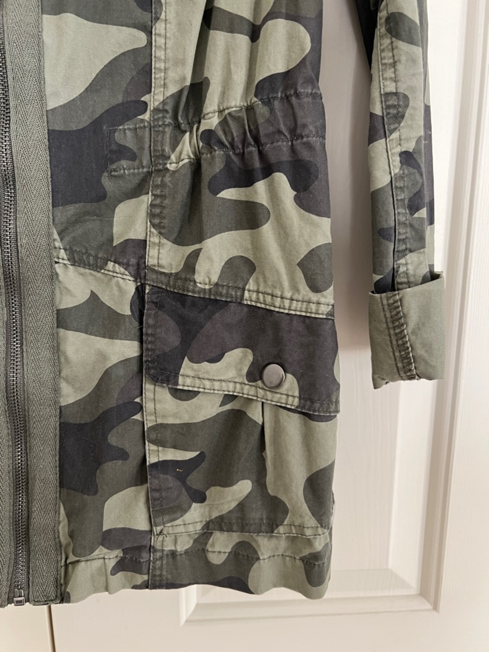 Ashley By 26 International Green Camo Utility Jacket with Pink Floral Accent S - Picture 7 of 12